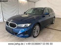 Phytonicblau Gebraucht 2023 BMW 320 Sport Line Kombi | 36.450 € (Fairer Preis)