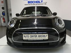 Schwarz Gebraucht 2024 Mini Cooper Premium Plus Kleinwagen | 26.450 € (Guter Preis)