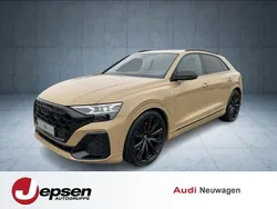 Sakhirgold metallic Neu 2024 Audi Q8 S-Line SUV | 99.570 € (Guter Preis)