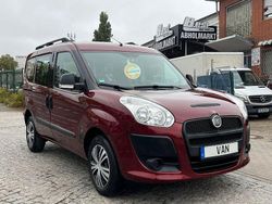 Rot Gebraucht 2011 Fiat Doblò Van / Kleinbus | 7.990 € (Etwas zu teuer)