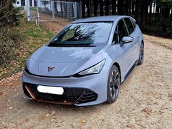 Grau Gebraucht 2023 Cupra Born Kleinwagen | 25.550 € (Fairer Preis)
