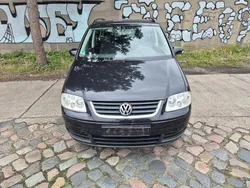 Grau Gebraucht 2005 VW Touran Trendline Van / Kleinbus | 1.800 € (Guter Preis)