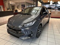 Storm grey/dach mysticschwarz Neu 2025 Toyota Yaris Hybrid Sport Kleinwagen | 33.380 € (Teuer)