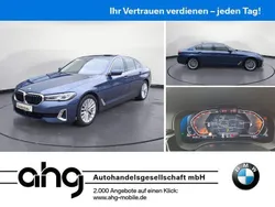 Blau Gebraucht 2023 BMW 530 Luxury Line Limousine | 49.450 € (Etwas zu teuer)