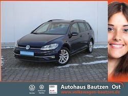 Blau (atlantik blue metallic) Gebraucht 2019 VW Golf VII Comfortline Kombi | 16.790 € (Etwas zu teuer)
