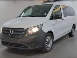 Weiß Gebraucht 2021 Mercedes Vito Van / Kleinbus | 25.880 € (Superpreis)
