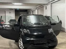 Schwarz Gebraucht 2006 Smart ForTwo Cabrio Cabrio | 2.900 € (Fairer Preis)