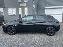 Schwarz Gebraucht 2020 Opel Astra Limousine | 11.900 € (Fairer Preis)