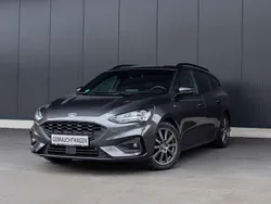 Grau (magneticgrau (metallic)) (metallic) Gebraucht 2020 Ford Focus ST-Line Kombi | 17.490 € (Guter Preis)