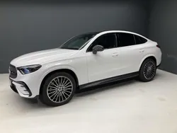 Weiß Gebraucht 2024 Mercedes GLC200 AMG SUV | 66.450 €