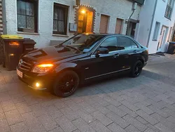 Schwarz Gebraucht 2008 Mercedes C220 Limousine | 7.500 € (Etwas zu teuer)