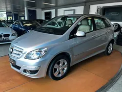 Silver metallic Gebraucht 2009 Mercedes B180 Van / Kleinbus | 7.690 € (Fairer Preis)