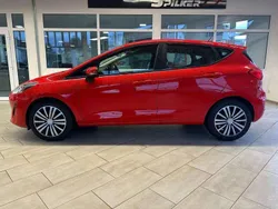 Rot Gebraucht 2018 Ford Fiesta Cool & Connect Kleinwagen | 9.999 € (Guter Preis)