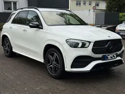 Weiß Gebraucht 2019 Mercedes GLE300 AMG line SUV | 35.498 €