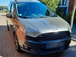 Grau Gebraucht 2018 Ford Courier Van / Kleinbus | 13.500 €