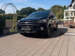 Schwarz Gebraucht 2017 Ford Kuga ST-Line SUV | 13.900 € (Fairer Preis)