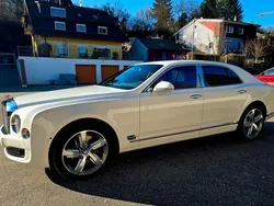 Weiß Gebraucht 2015 Bentley Mulsanne Limousine | 109.000 €