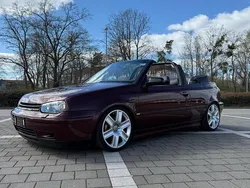 Rot Gebraucht 1994 VW Golf Cabriolet Cabrio | 9.850 €