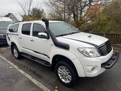 Weiß Gebraucht 2010 Toyota HiLux Abholung | 22.900 €