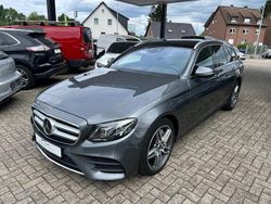 Grau Gebraucht 2019 Mercedes E400 AMG Kombi | 17.990 € (Fairer Preis)