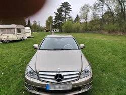 Gold Gebraucht 2007 Mercedes C180 Limousine | 4.500 €