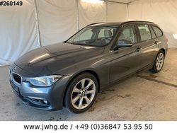 Grau Gebraucht 2018 BMW 318 Advantage Kombi | 14.350 € (Fairer Preis)