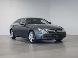 Flintgrau metalliclack Gebraucht 2008 Mercedes CLS500 Coupé | 24.900 €