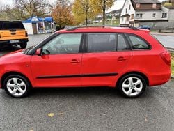 Rot Gebraucht 2008 Skoda Fabia Style Kombi | 2.800 € (Fairer Preis)
