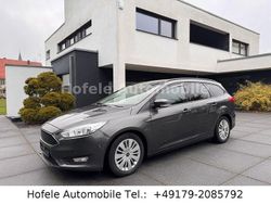 Grau Gebraucht 2017 Ford Focus Limousine | 6.450 € (Fairer Preis)