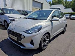 Silber Gebraucht 2021 Hyundai i10 Kleinwagen | 14.490 € (Fairer Preis)