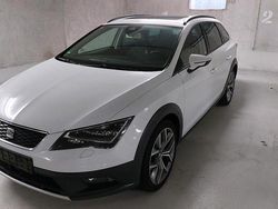 Weiß Gebraucht 2015 Seat Leon X-Perience 4Drive Kombi | 9.900 € (Etwas zu teuer)