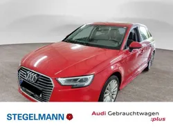 Tangorot metallic Gebraucht 2017 Audi A3 e-tron Kleinwagen | 16.990 € (Teuer)
