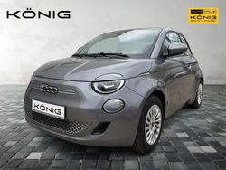 Grau Gebraucht 2023 Fiat 500e Kleinwagen | 24.700 € (Etwas zu teuer)