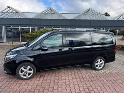 Schwarz Gebraucht 2018 Mercedes V250 Edition Van / Kleinbus | 42.490 € (Guter Preis)