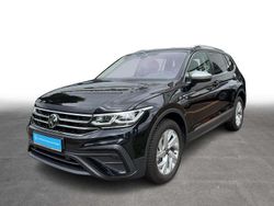 Schwarz Gebraucht 2024 VW Tiguan Allspace Life SUV | 35.669 € (Fairer Preis)