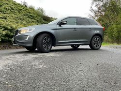 Grau Gebraucht 2017 Volvo XC60 SUV | 13.500 € (Superpreis)
