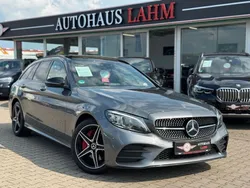 Grau Gebraucht 2019 Mercedes C300 AMG line Limousine | 22.990 € (Guter Preis)