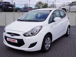 Weiß Gebraucht 2015 Hyundai ix20 Edition Van / Kleinbus | 9.990 € (Teuer)