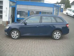 Blau Gebraucht 2017 Skoda Fabia Kombi | 9.990 € (Fairer Preis)