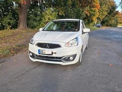 Weiß Gebraucht 2019 Mitsubishi Space Star Kleinwagen | 7.490 € (Teuer)