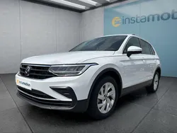 Weiß Gebraucht 2024 VW Tiguan SUV | 34.149 € (Guter Preis)