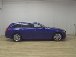 Spektralblau metalliclack Gebraucht 2022 Mercedes C220 Avantgarde Kombi | 23.980 € (Guter Preis)