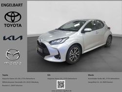 Silver metallic Gebraucht 2022 Toyota Yaris Hybrid Comfort Kleinwagen | 19.990 € (Fairer Preis)