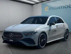 Grau Gebraucht 2025 Mercedes A180 Limousine | 37.449 €