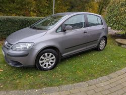 Grau Gebraucht 2008 VW Golf Plus Cross United Van / Kleinbus | 3.300 € (Fairer Preis)