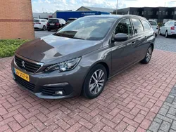 Grau Gebraucht 2018 Peugeot 308 Allure Limousine | 12.500 € (Etwas zu teuer)