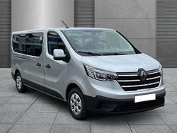 Highlandgrau Neu 2025 Renault Trafic Equilibre Van | 38.579 € (Fairer Preis)