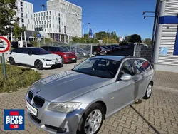 Silber Gebraucht 2012 BMW 318 Lifestyle Kombi | 8.499 € (Fairer Preis)