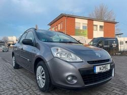 Grau Gebraucht 2009 Renault Clio GrandTour Expression Kombi | 3.890 € (Fairer Preis)