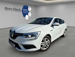 Gletscherweiss Gebraucht 2018 Renault Mégane GrandTour Play Kombi | 10.990 € (Fairer Preis)